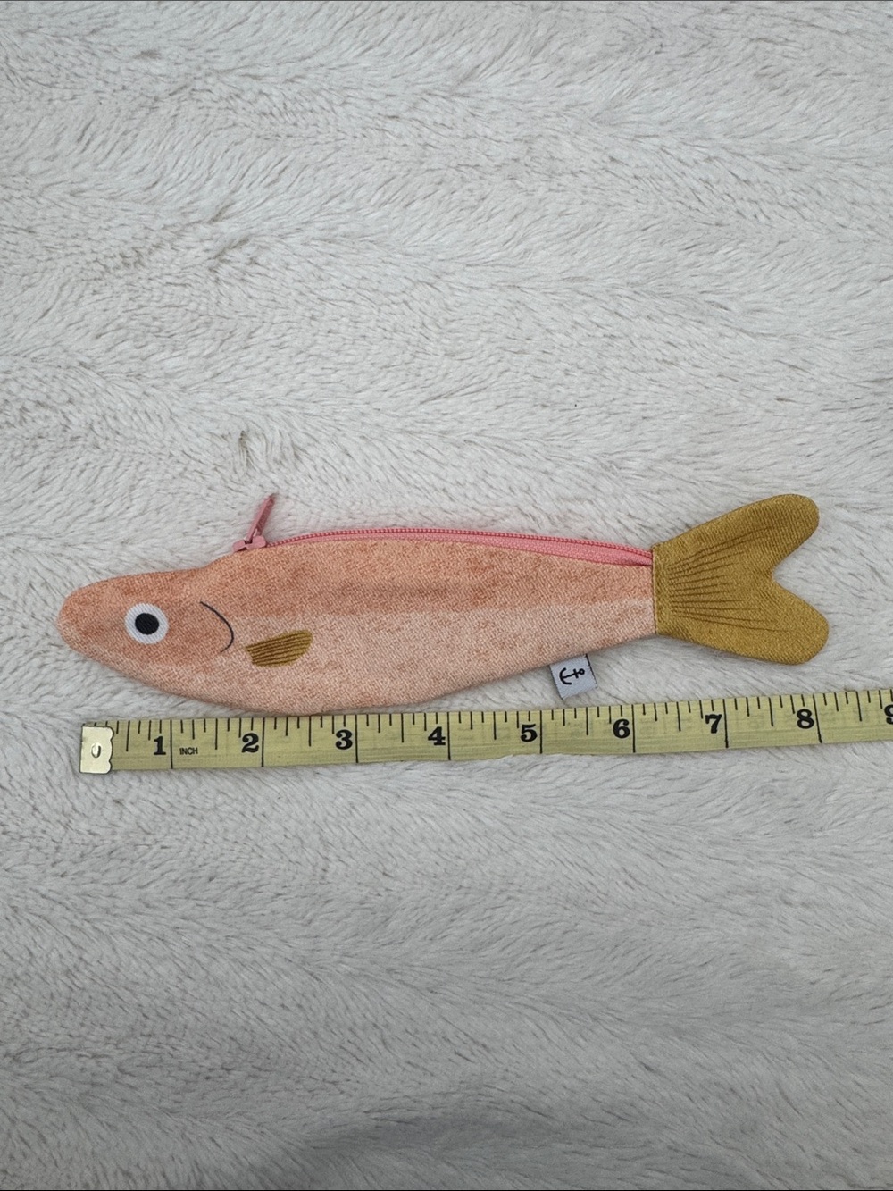 Fish-Shaped Pouch - Picture 3 of 4